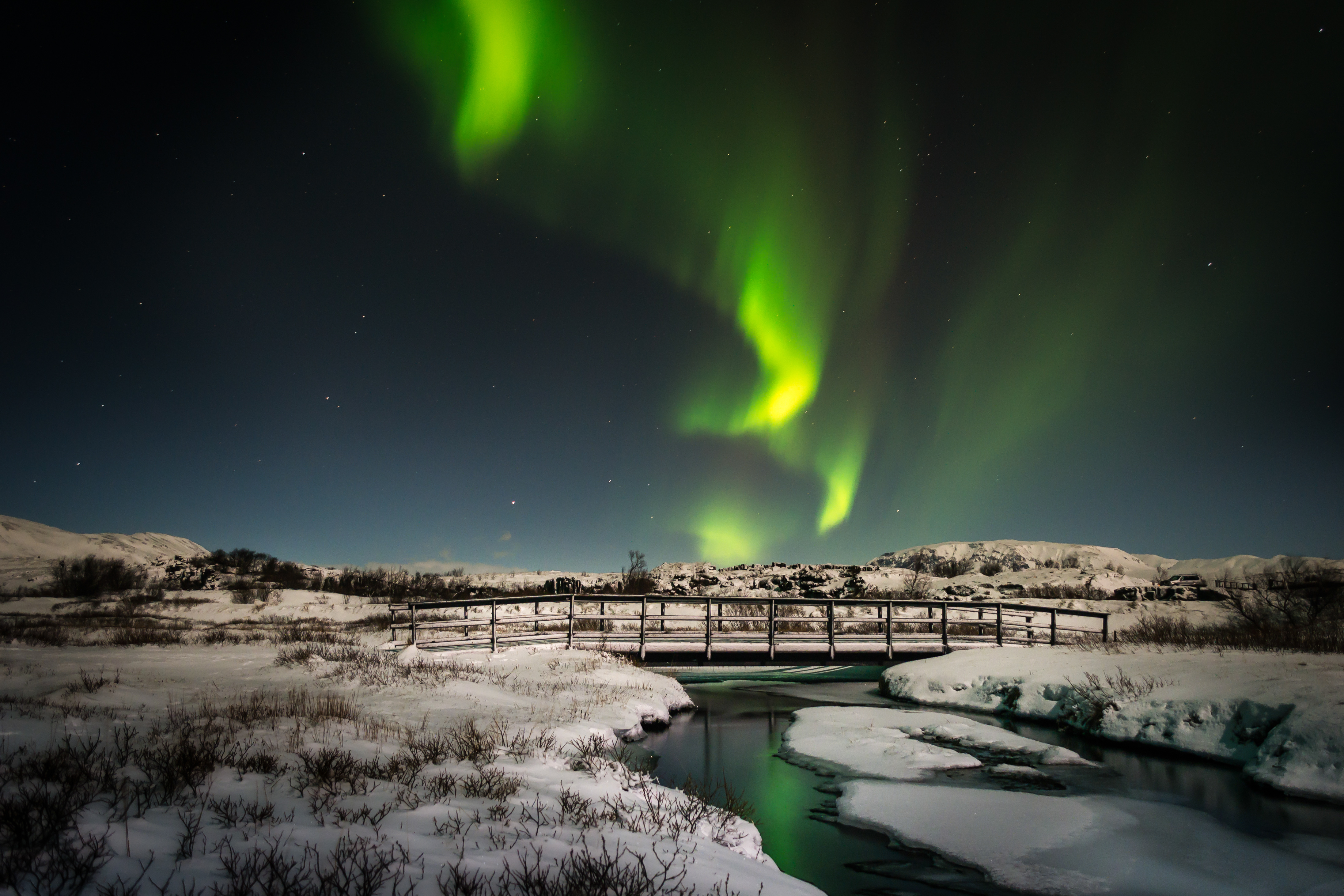 冰島冬季迷人北極光