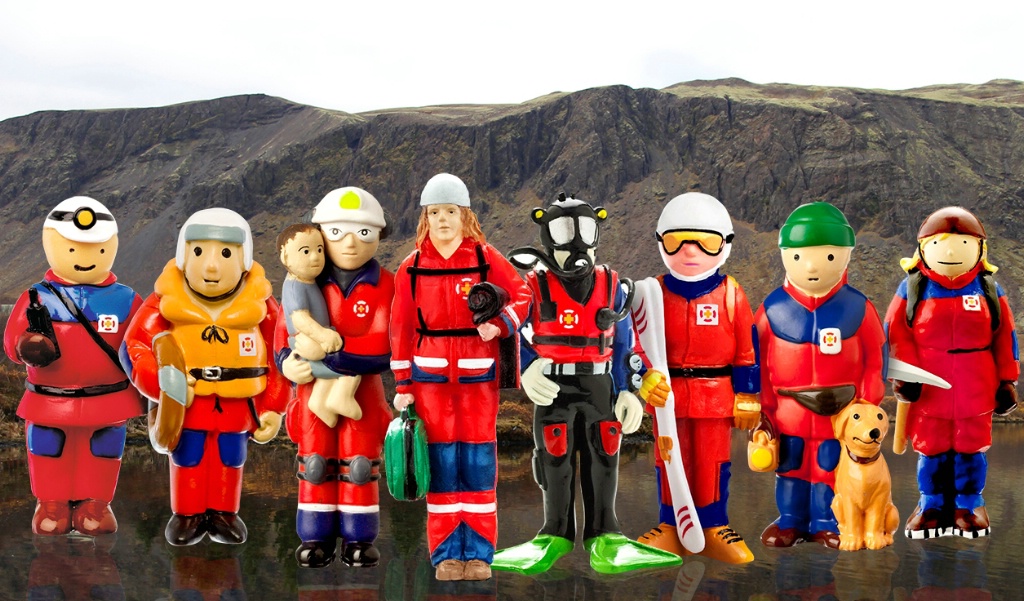 購買冰島搜救隊的周邊商品支持他們的活動