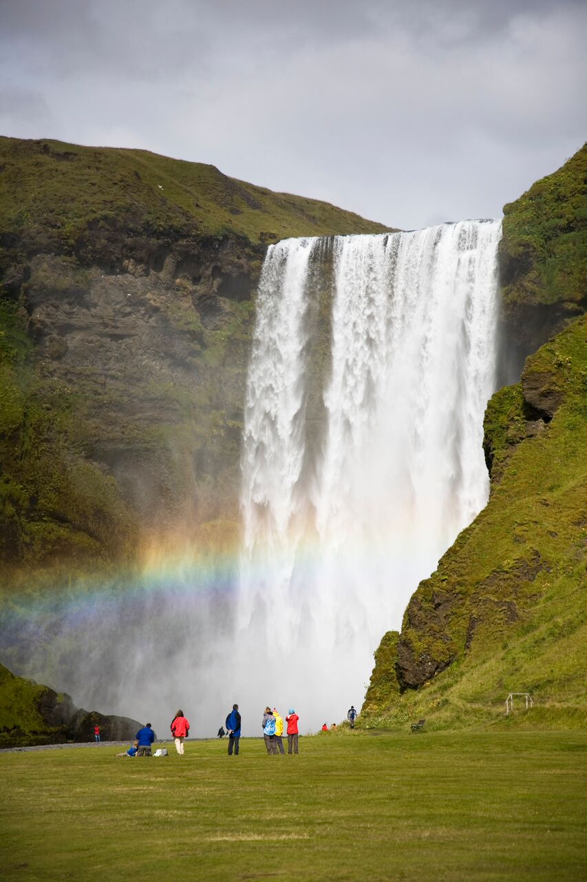ガイド付きアイスランド周遊ツアー7日間｜マイクロバスでリングロードを一周