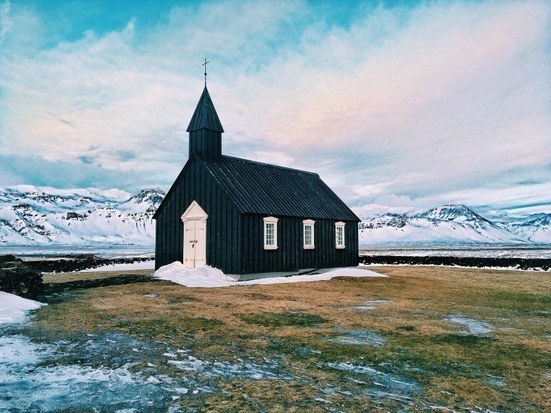 冰島布迪爾黑教堂