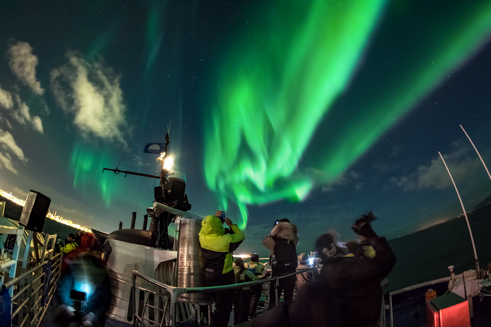 norway iceland cruise northern lights