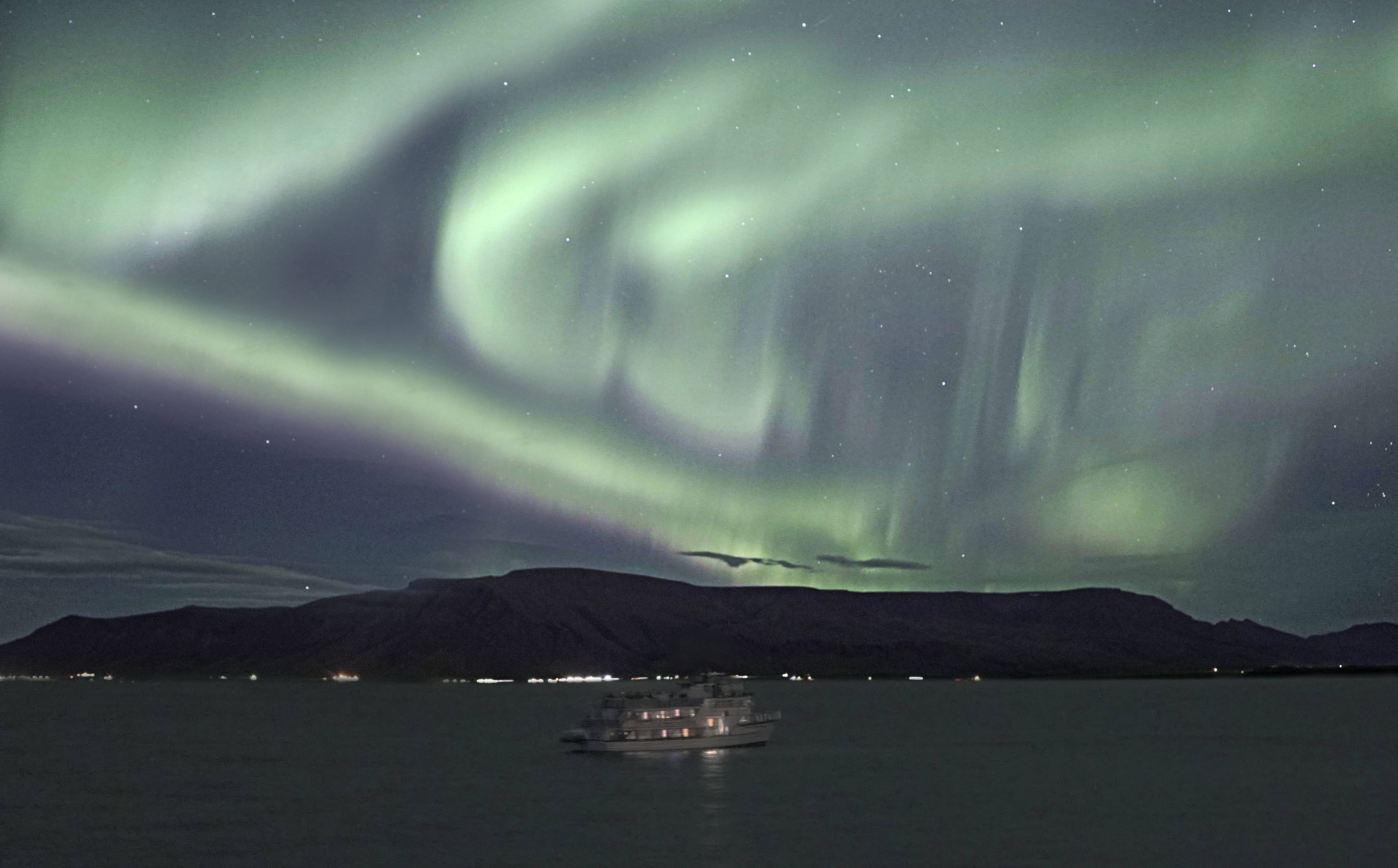 best northern lights cruise iceland